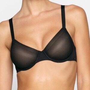 NWT Skims No Show Molded Unlined Demi Bra Womens 32B Onyx Sheer Mesh Support